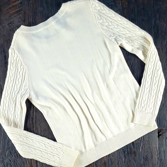 Basic H&M cream sweater - Picture 3 of 3